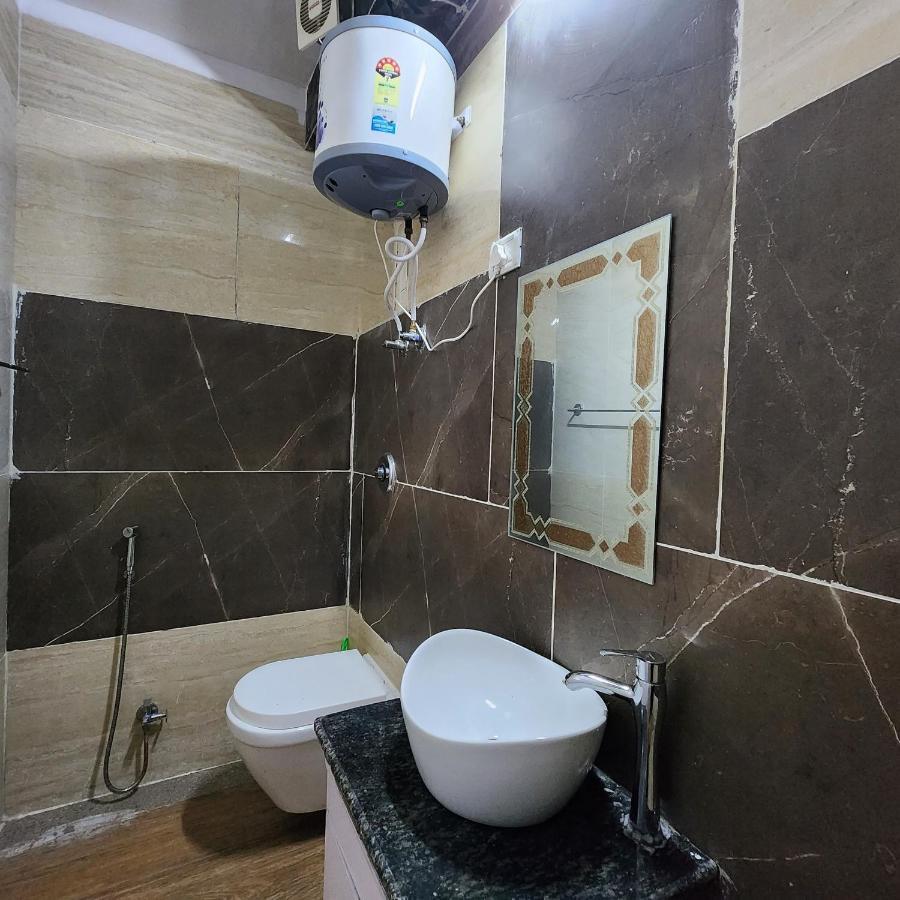 Hotel Royal Afghan นิวเดลี ภายนอก รูปภาพ