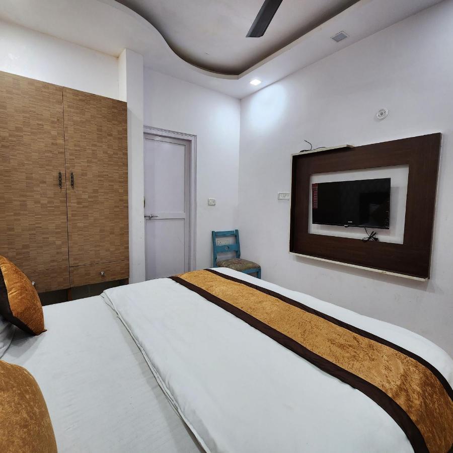 Hotel Royal Afghan นิวเดลี ภายนอก รูปภาพ
